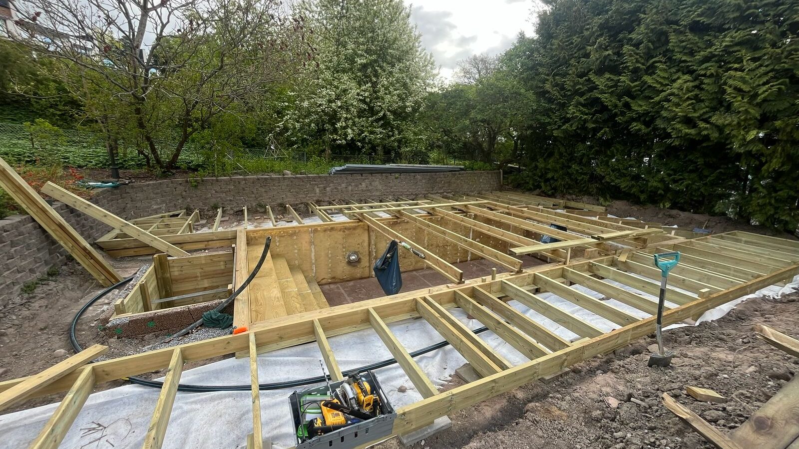 Poolrenovering med nytt teknikrum – Förutsättningarna