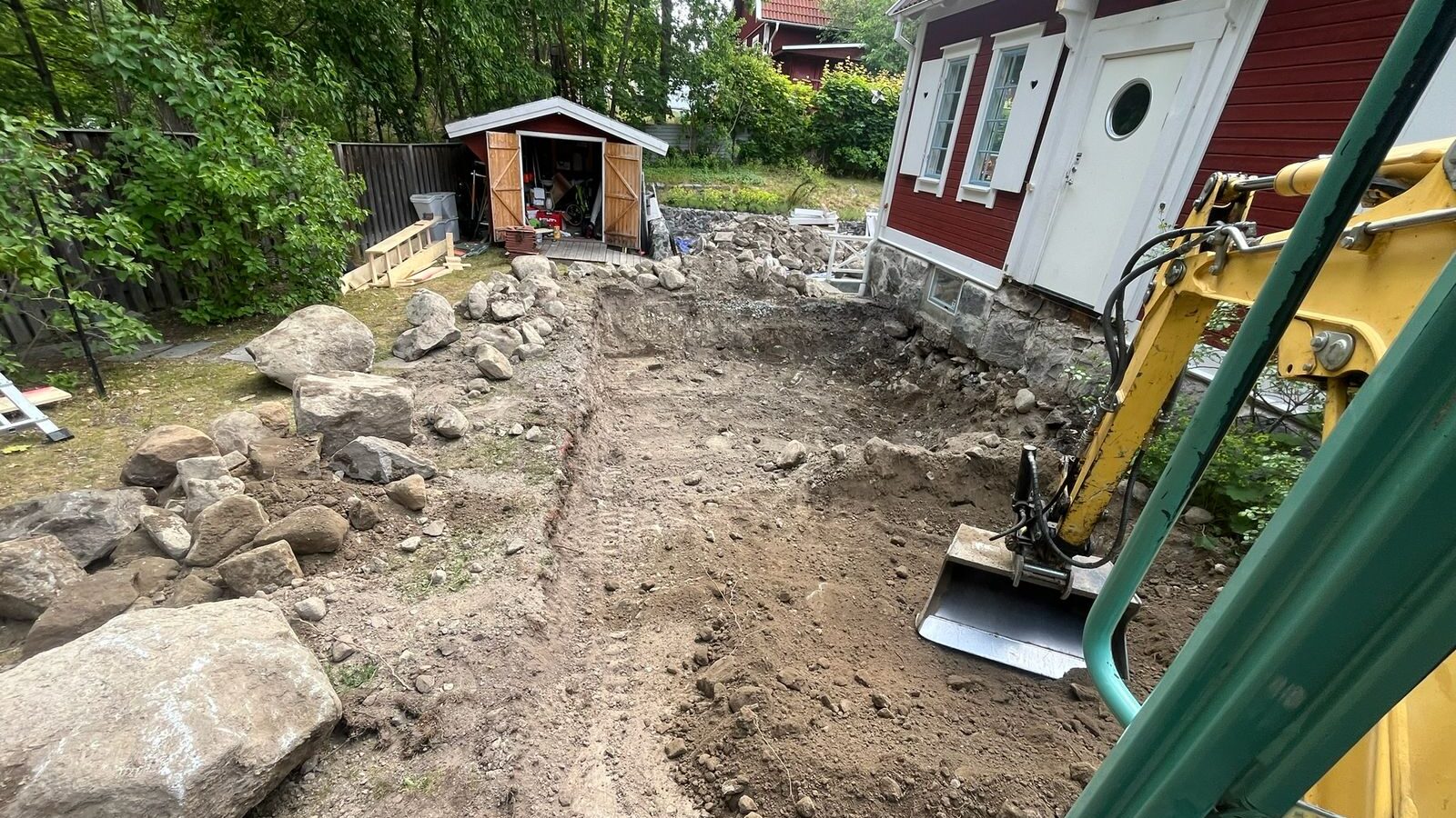 Utgrävning för tillbyggnad – Bakgrund